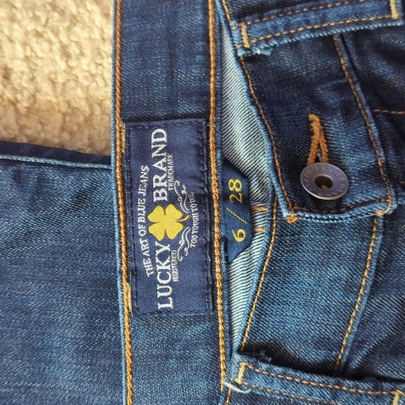 Lucky Brand Sweet' N Low Bootcut Dark Wash Denim Jeans Size 6/28 - Picture 2 of 9